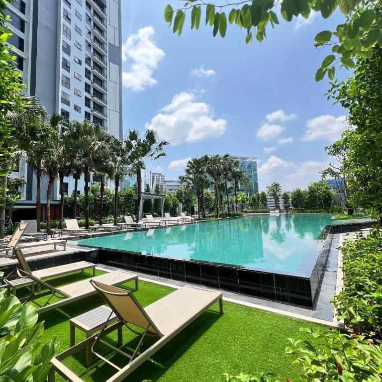 Agile Luxury At Trx Pangsapuri Kuala Lumpur